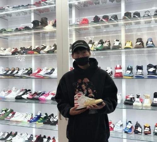 爆料卖鞋大叔视频大全集,视频大全集背后的感人故事