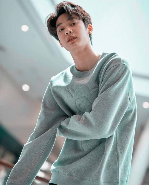 dew泰国明星剧中背景,dew明星剧中的梦幻背景