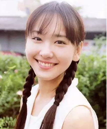 虎牙美女明星,闪耀电竞圈的璀璨明珠